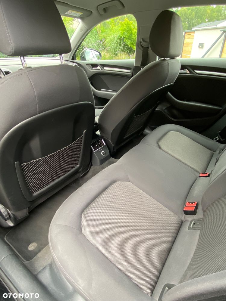 Audi A3 Sportback - 8