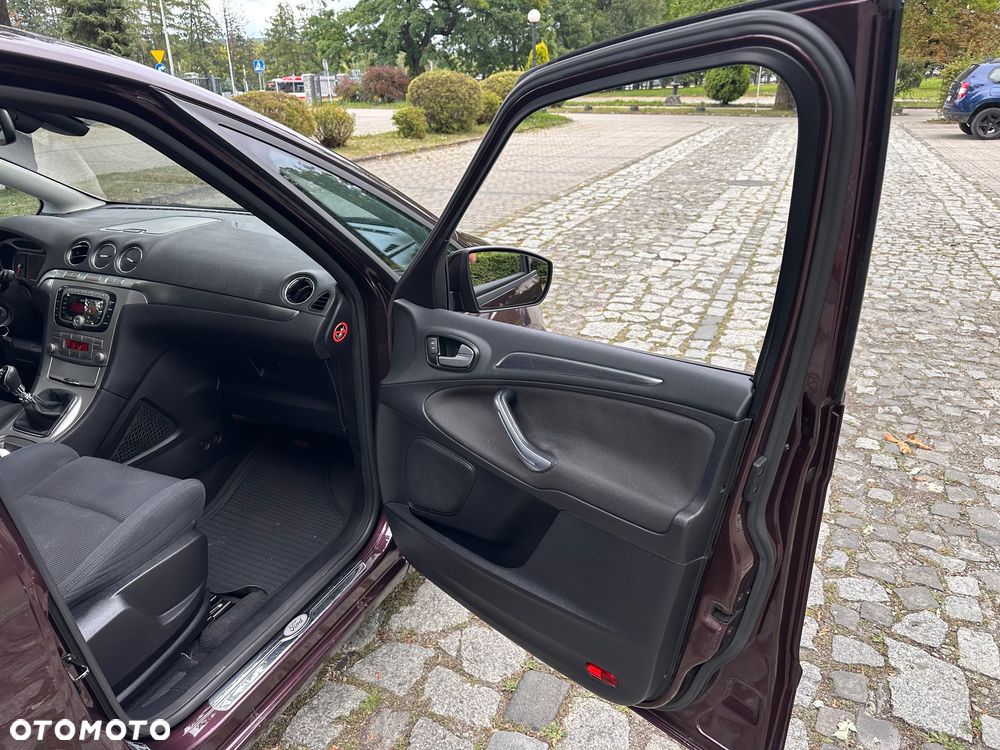 Ford S-Max 2.0 TDCi Ambiente - 24