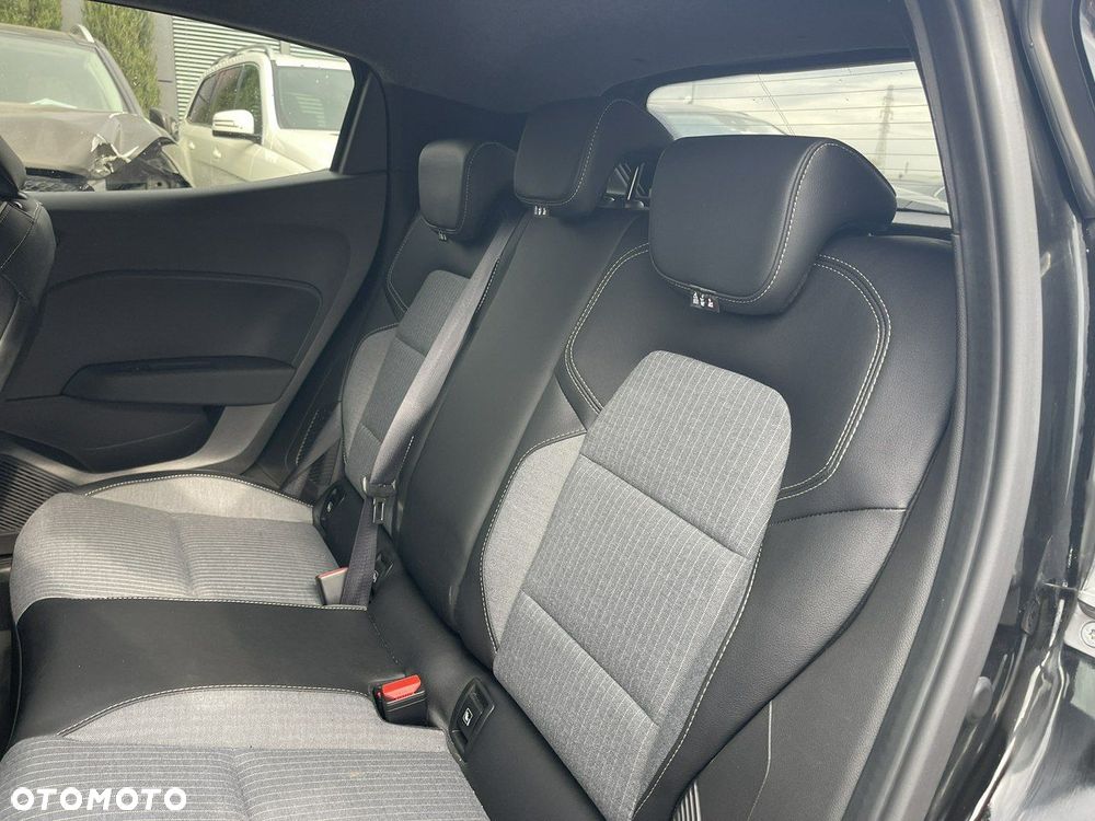 Renault Clio 1.6 E-TECH Techno - 10