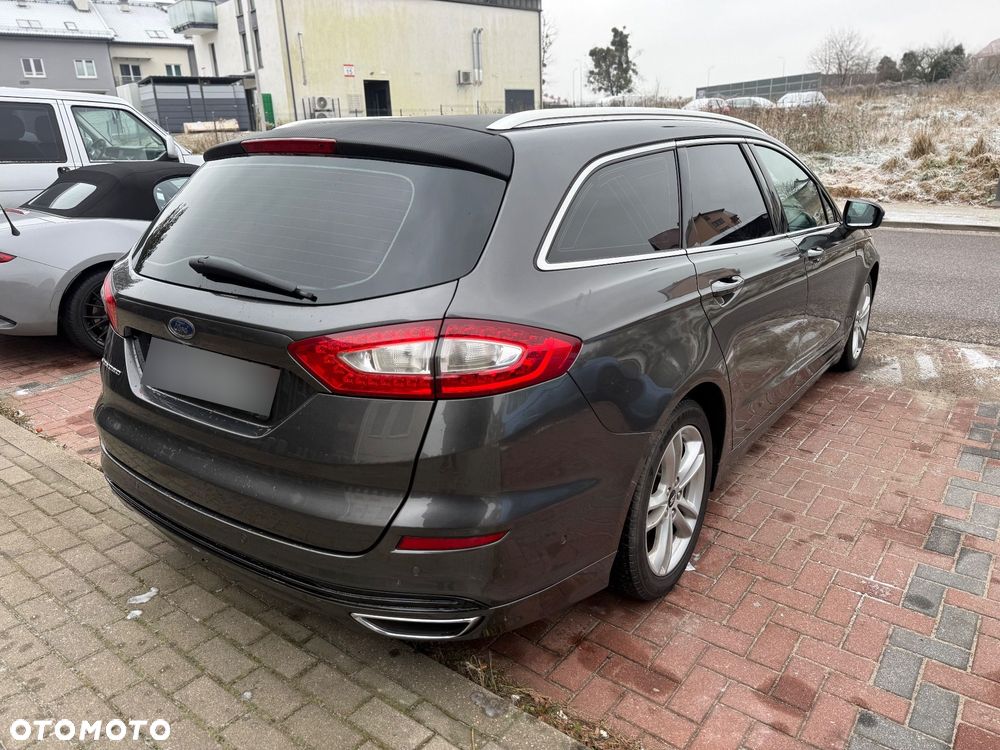 Ford Mondeo 2.0 TDCi Titanium PowerShift - 4