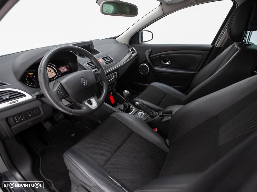 Renault Mégane Sport Tourer - 7