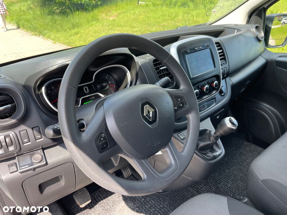 Renault Trafic - 21
