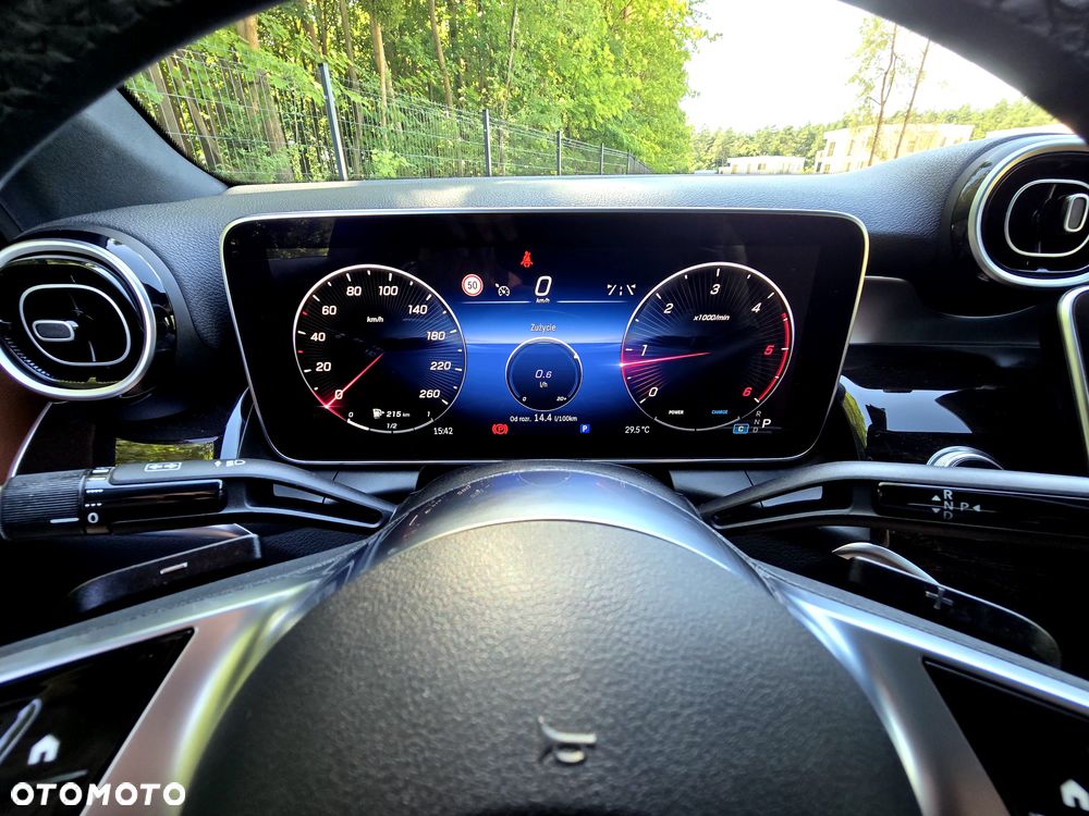Mercedes-Benz GLC - 33