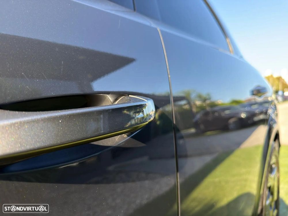 Peugeot E-3008 73 kWh GT - 9