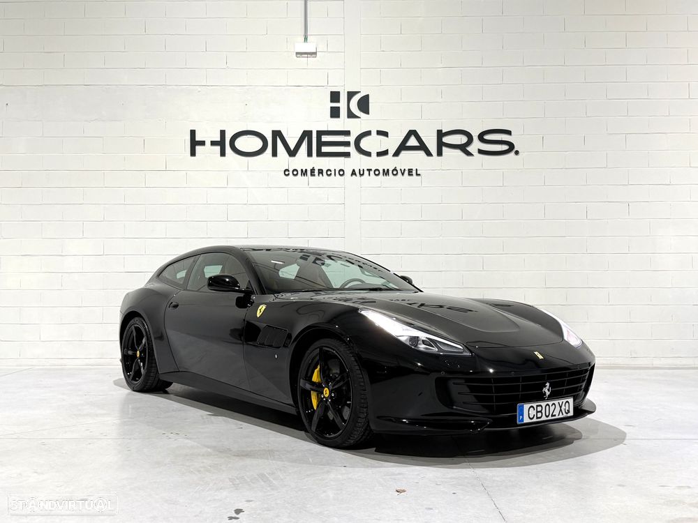 Ferrari GTC4 Lusso - 2