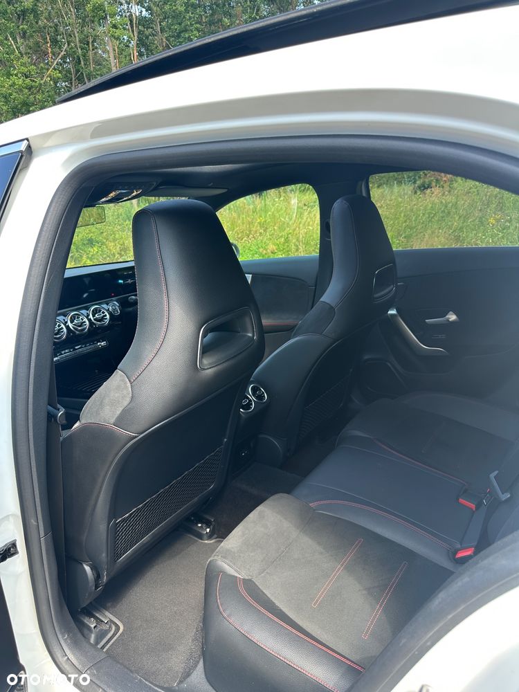Mercedes-Benz Klasa A 200 AMG Line 7G-DCT - 7