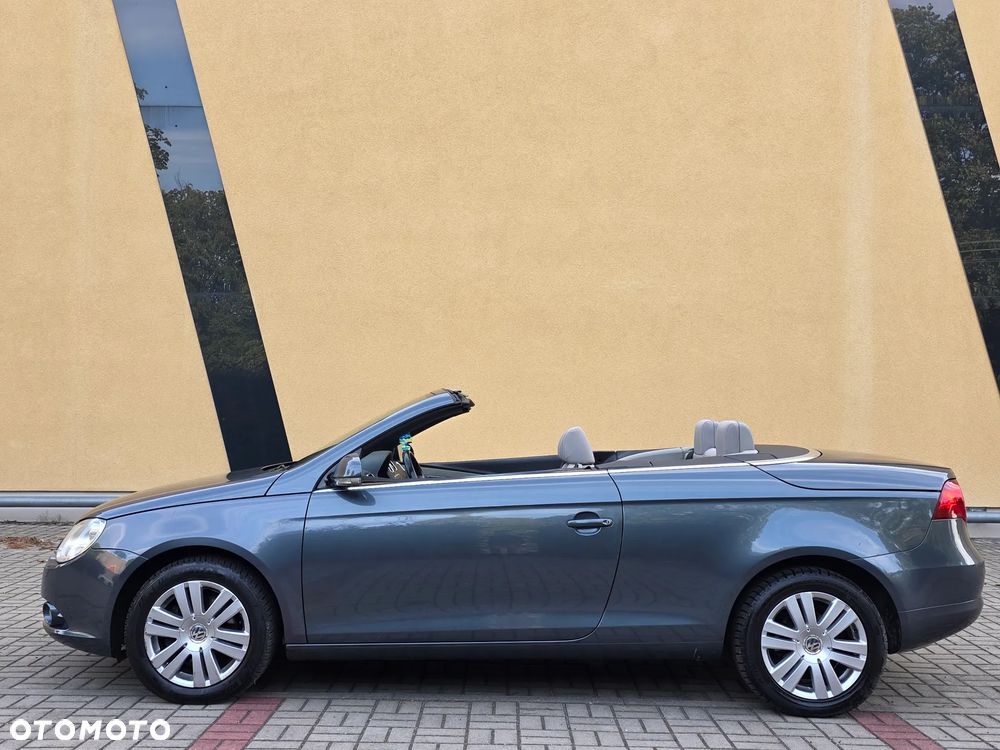 Volkswagen Eos - 8