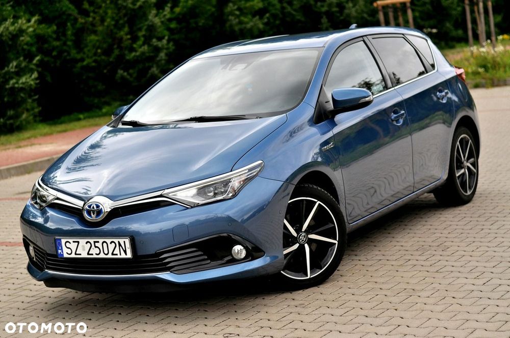 Toyota Auris - 2