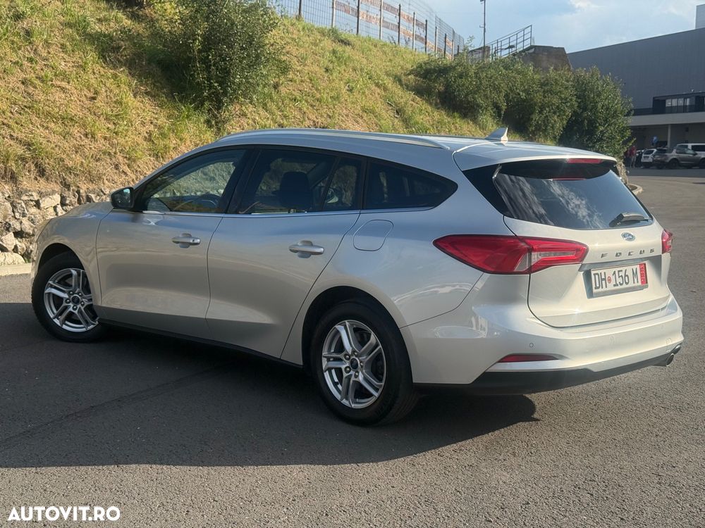 Ford Focus 1.5 EcoBlue Start-Stopp-System TITANIUM X - 4