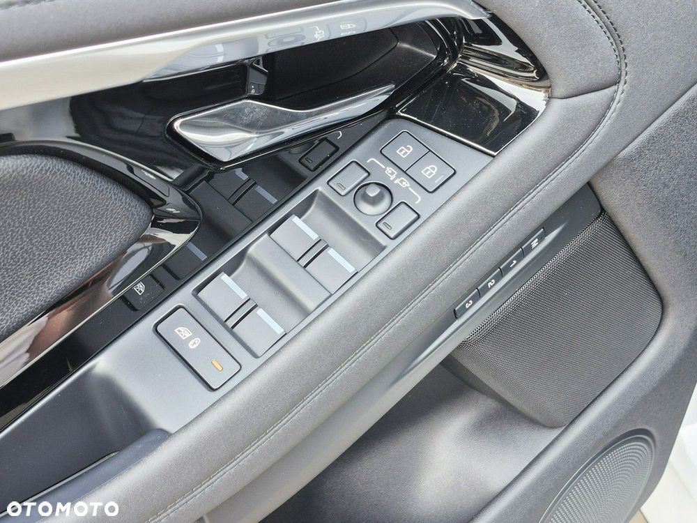 Land Rover Range Rover Evoque - 18
