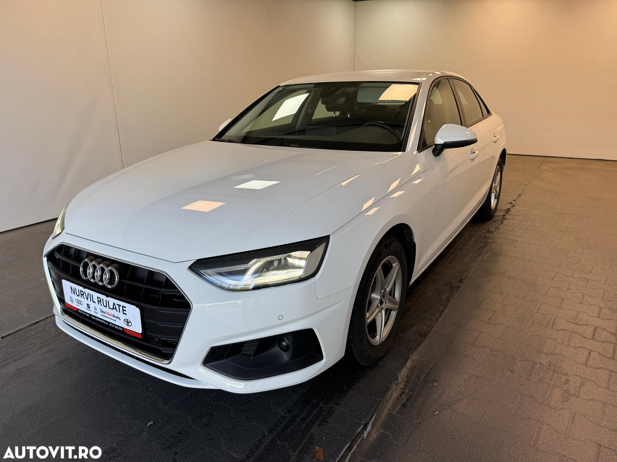 Audi A4 35 TFSI S tronic MHEV Advanced - 9