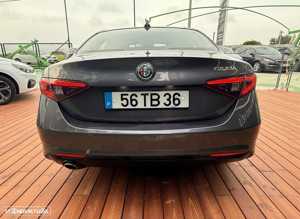 Alfa Romeo Giulia 2.2 D Super - 10