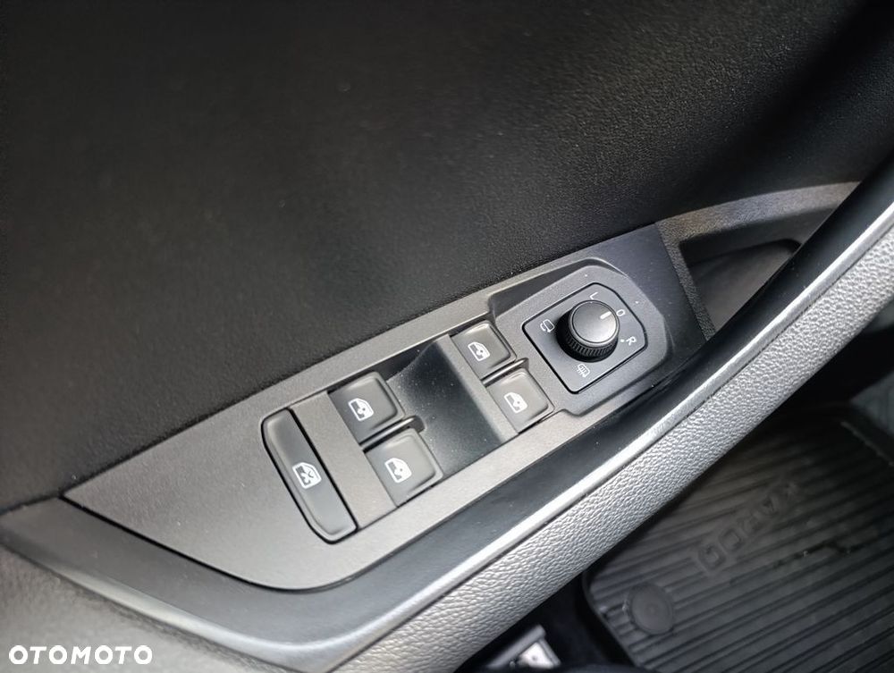 Skoda Karoq 1.5 TSI ACT Style DSG - 29