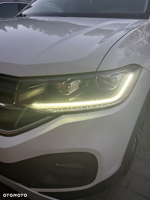 Volkswagen T-Cross 1.0 TSI Life DSG - 9