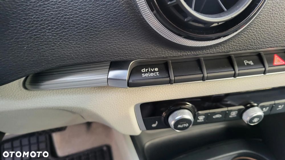 Audi A3 Limousine 2.0 TFSI quattro S tronic sport - 12