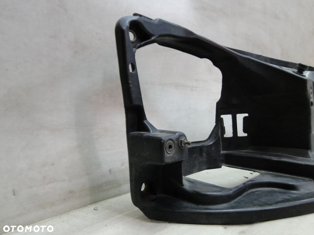 VIVARO A TRAFIC II PRIMASTAR PAS PRZEDNI WZMOCNIENIE CZOŁOWE CHŁODNICA INTERCOOLER 1.9DCI 01-06r EUROPA - 2