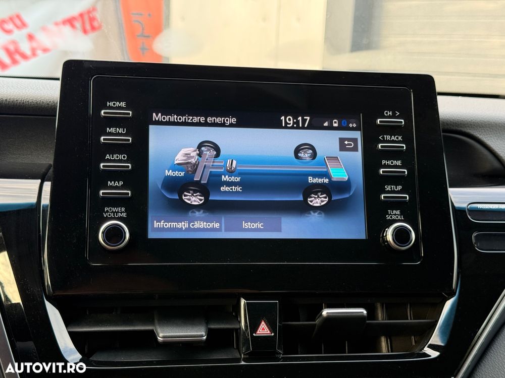 Toyota Camry Business Edition - 16