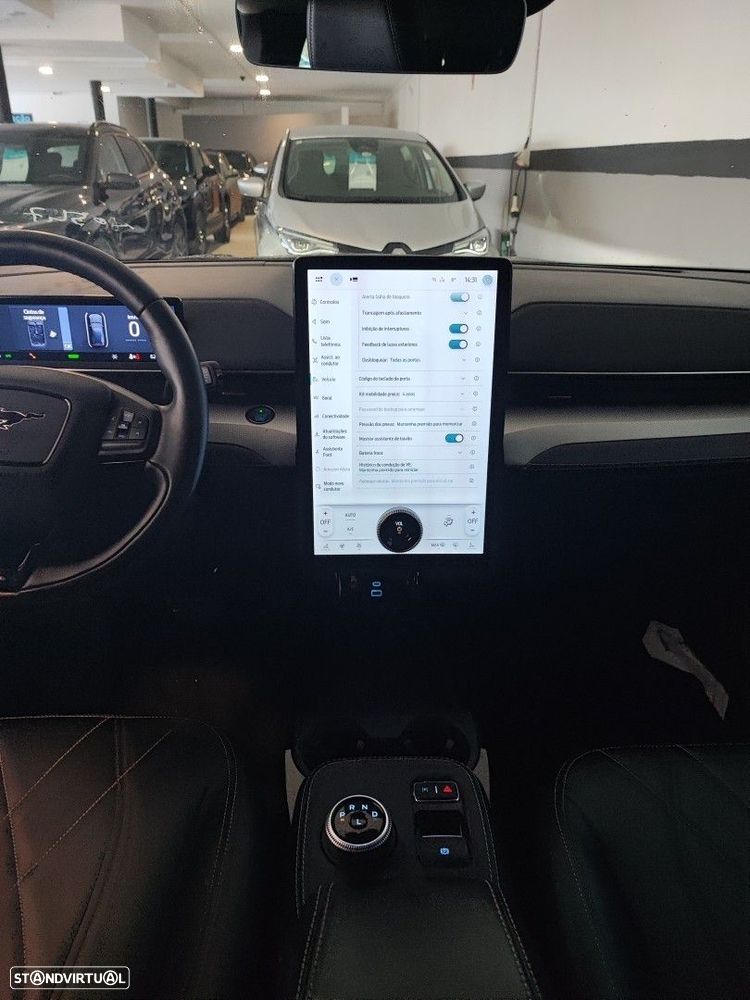 Ford Mustang Mach-E Alargada - 7