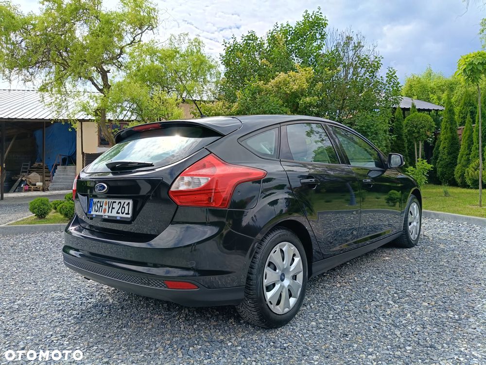 Ford Focus 1.6 Ambiente - 6