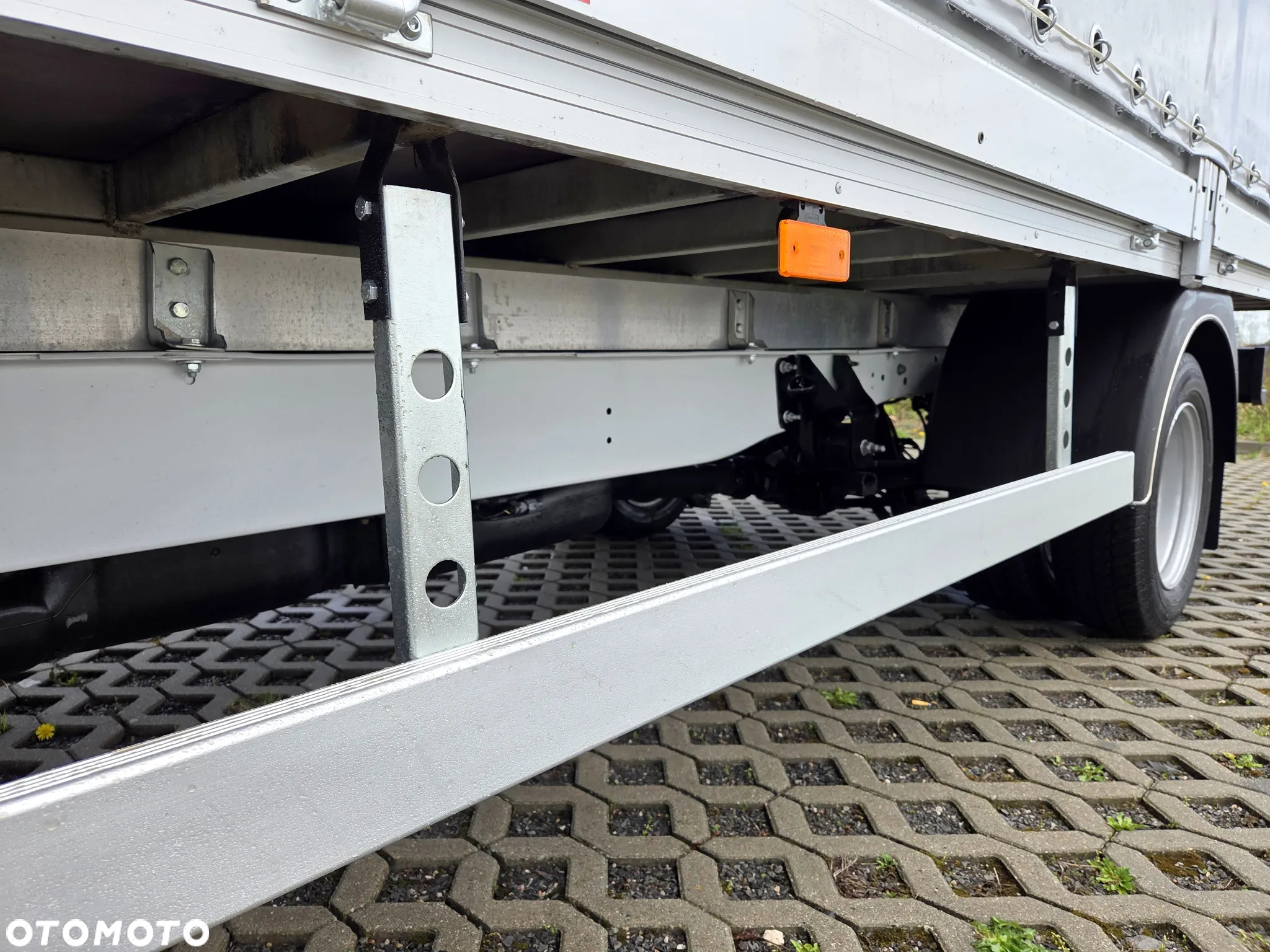Ford Transit - 20