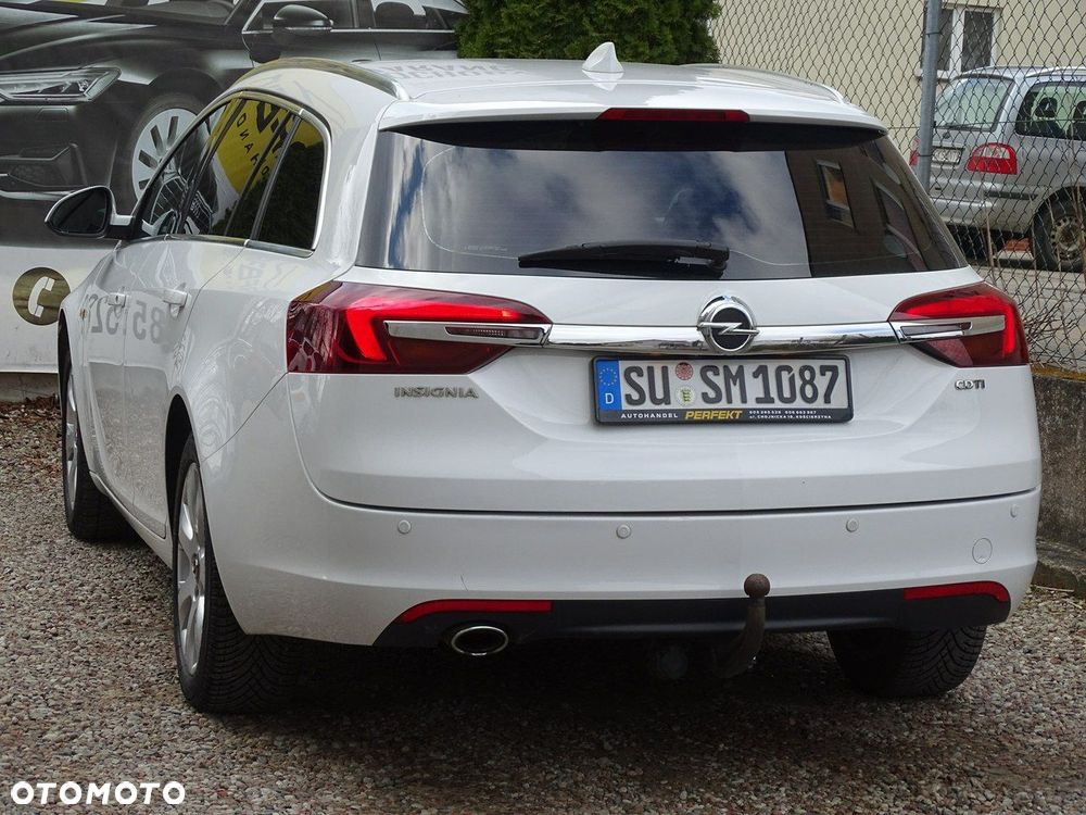 Opel Insignia - 11