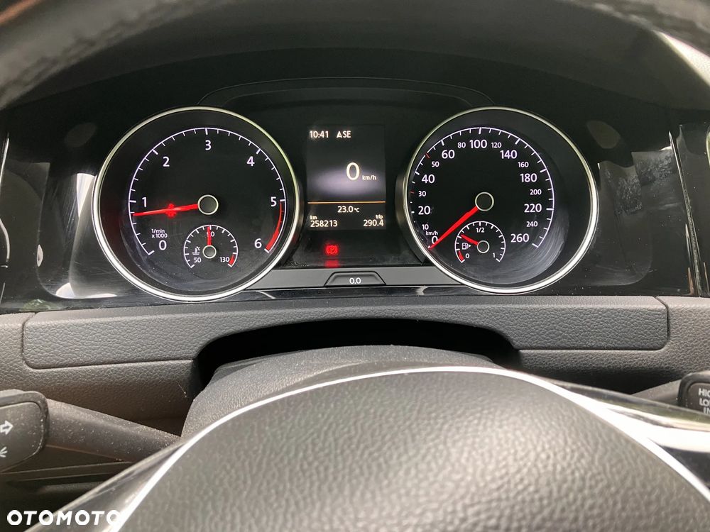 Volkswagen Golf 2.0 TDI BlueMotion Technology Allstar - 14