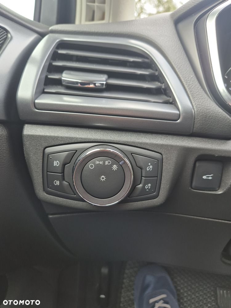 Ford Mondeo 2.0 TDCi Titanium PowerShift - 22