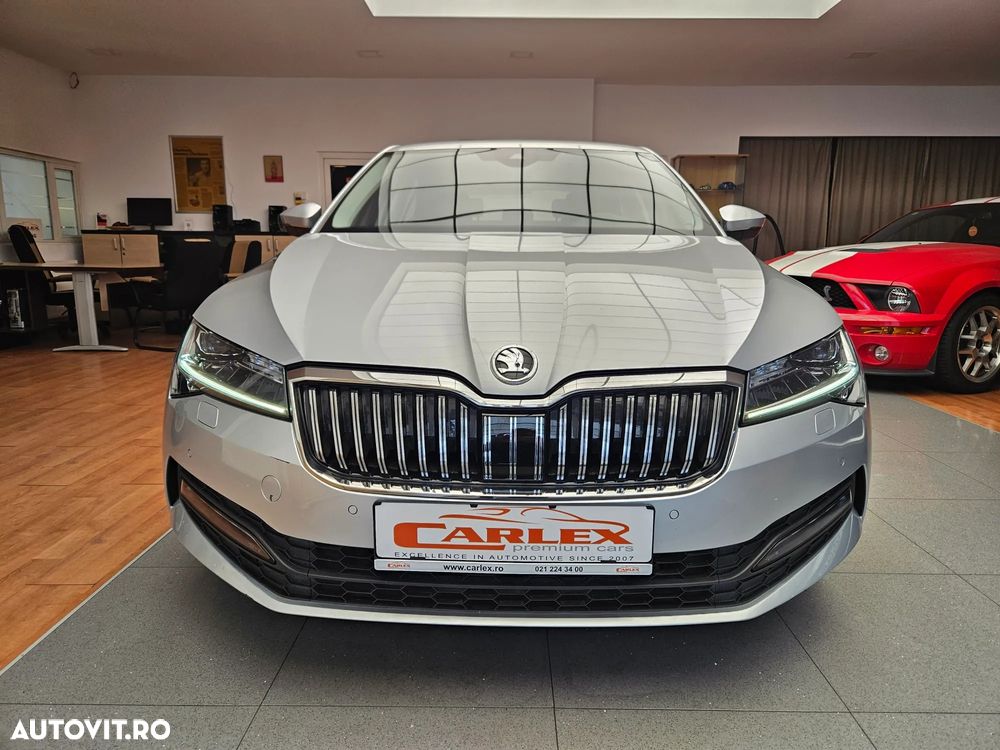 Skoda Superb 2.0 TDI DSG Ambition - 30