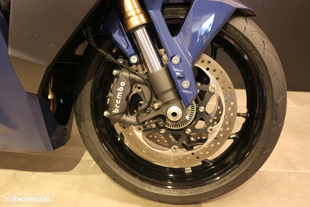 Suzuki GSX S 1000 GT - 4