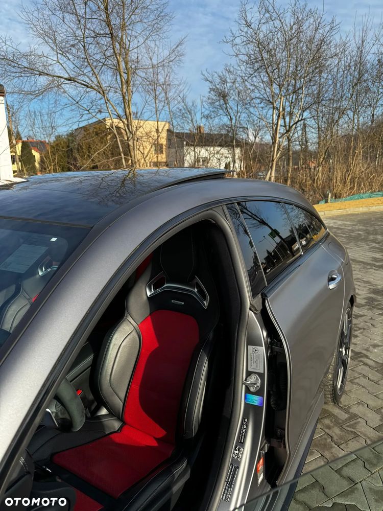 Mercedes-Benz CLA - 5