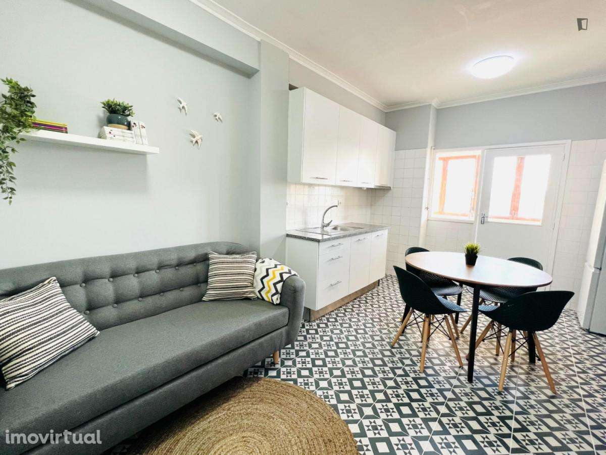 Quarto - localizado em Bairro do Sol Coimbra - Grande imagem: 3/6