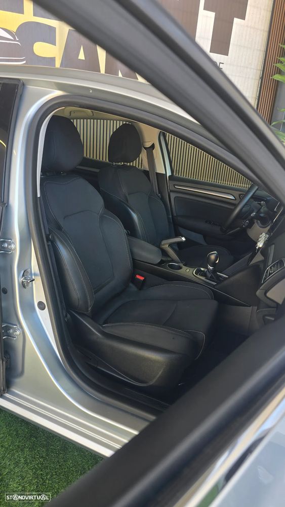 Renault Mégane 1.5 dCi GT Line EDC - 7