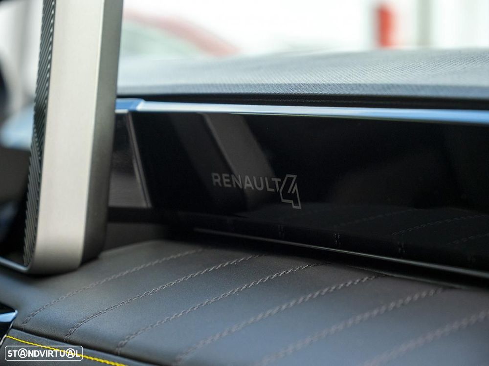 Renault 4 E-Tech 52 kWh Iconic Autonomia Conforto - 24