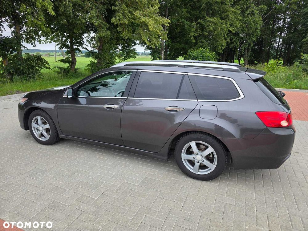 Honda Accord - 4