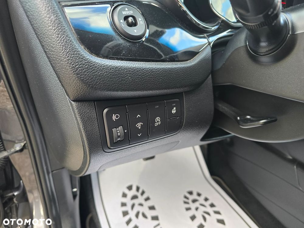 Kia Ceed 1.6 GDI Spirit - 32