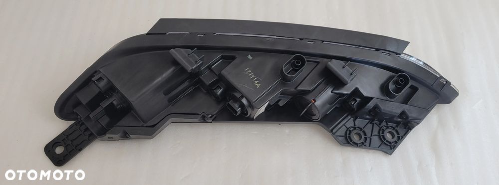 LAMPA GÓRNA PRZÓD HALOGEN DRL LED PRAWY HYUNDAI KONA 2017- 92208-J90 - 9