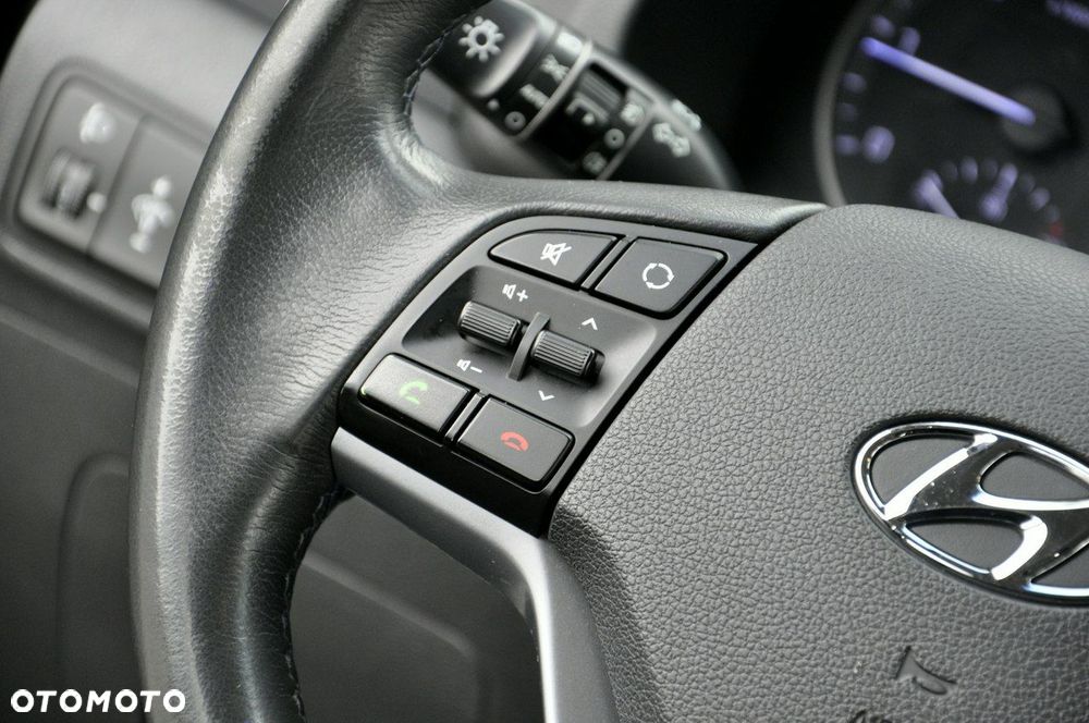 Hyundai Tucson blue 1.7 CRDi 2WD Passion Plus - 39