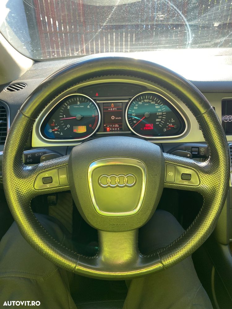 Audi Q7 3.0 TDI DPF clean diesel quattro tiptronic - 6