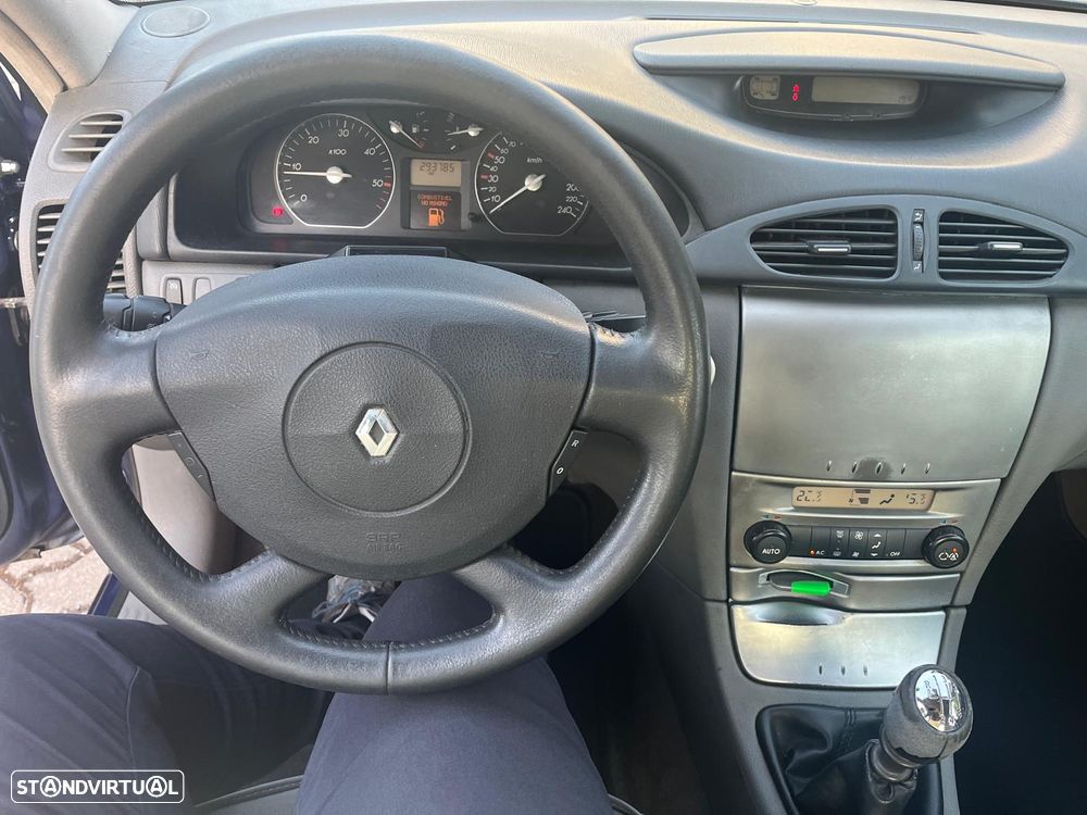 Renault Laguna 1.9 dCi Privilège - 26