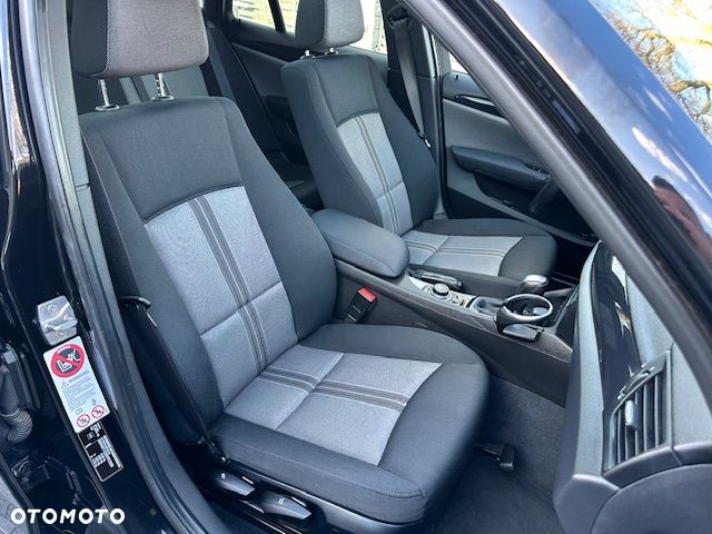 BMW X1 xDrive18d - 21