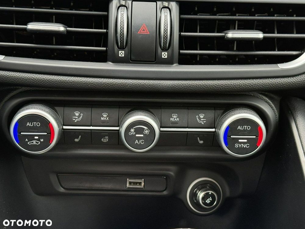 Alfa Romeo Giulia - 29