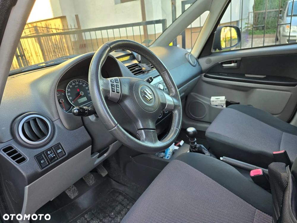 Suzuki SX4 1.9 DDiS 4WD GS / Premium - 7