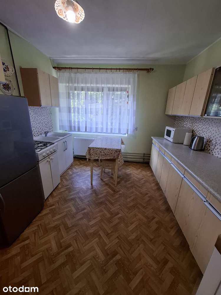 Mieszkanie w Bytomiu - dobra lokalizacja, piwnica