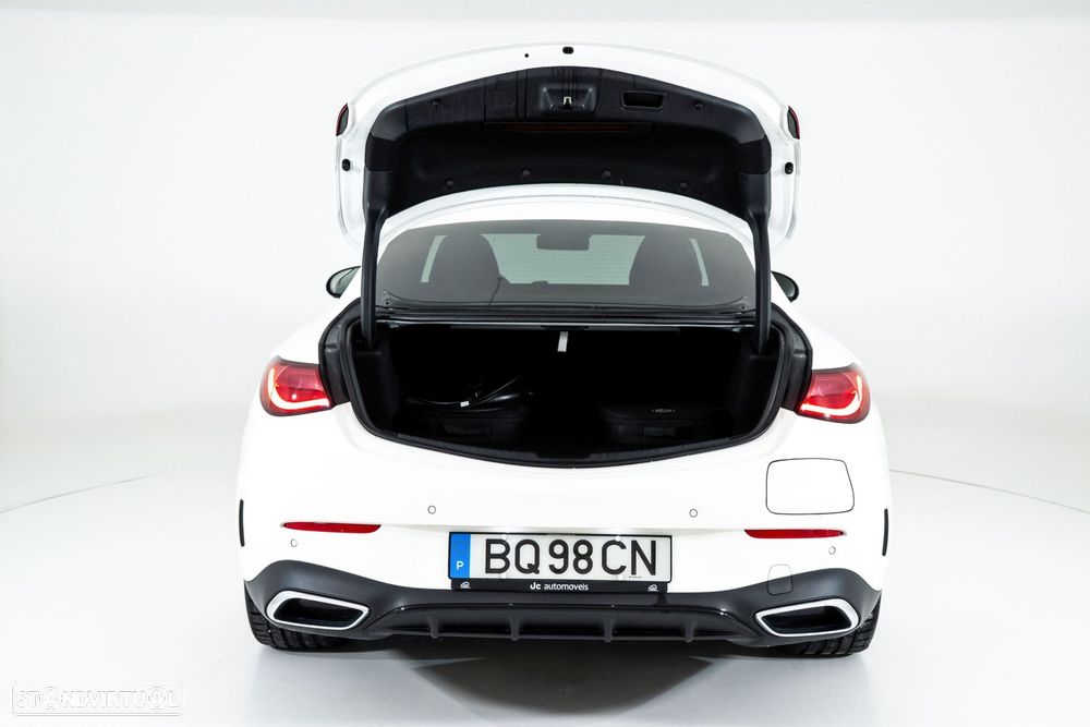 Mercedes-Benz CLE 300 - 10