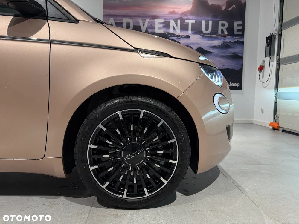 Fiat 500 ver-1-0-hybrid - 12