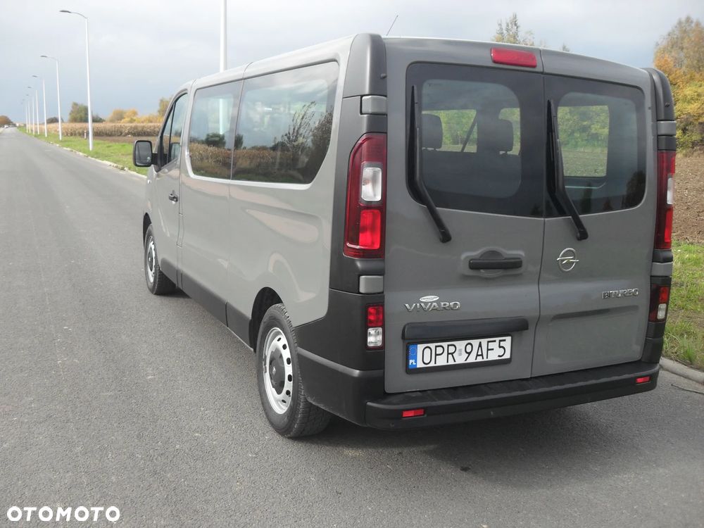 Opel Vivaro - 7
