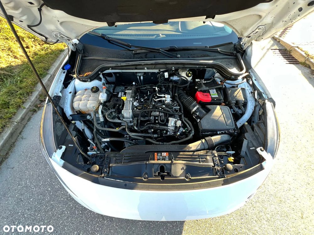 Ford Focus 1.0 EcoBoost Hybrid TITANIUM - 27
