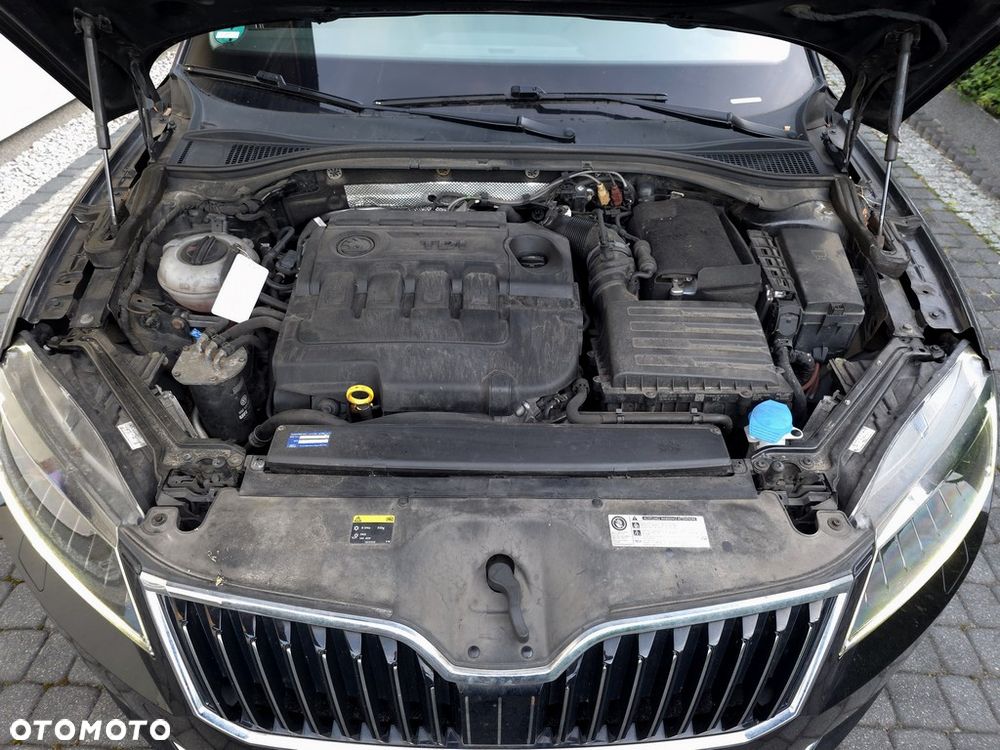 Skoda Superb 2.0 TDI Style DSG - 37
