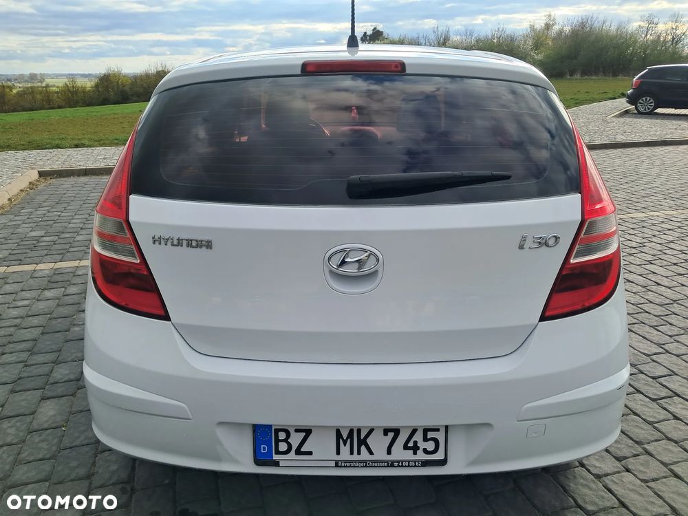 Hyundai i30 1.4 Blue Classic - 6