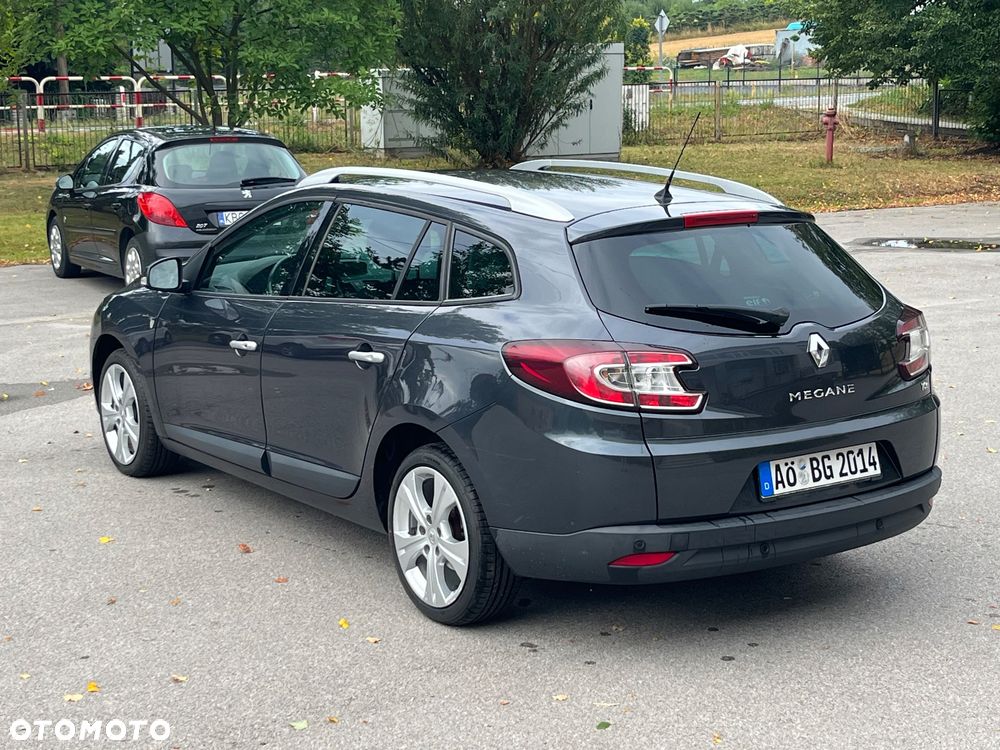 Renault Megane TCe 130 Dynamique - 1